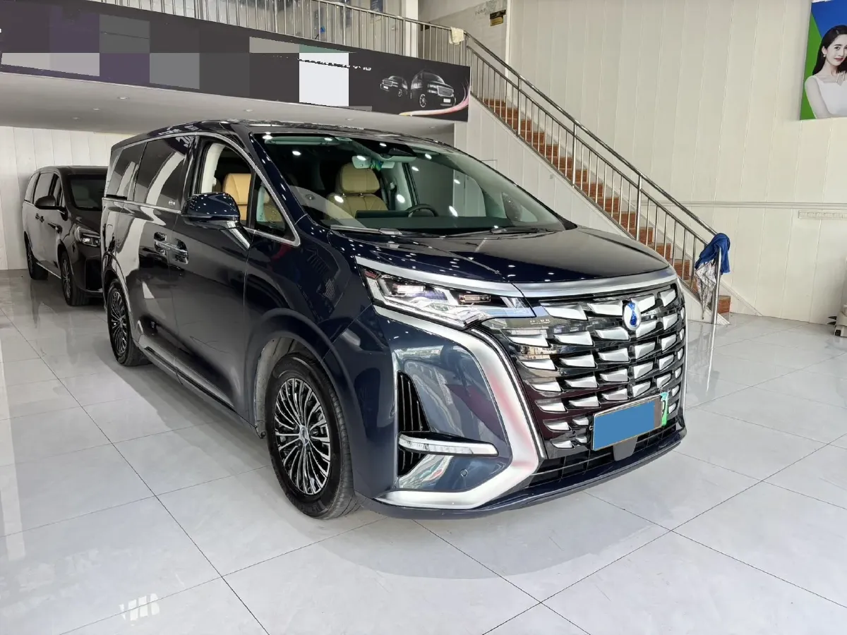 2022 HongQi HS7 3.0T 337HP V6 8AT,autocango,china used car exporter,china ev exporter,chinese used car exporter,chinese used ev exporter