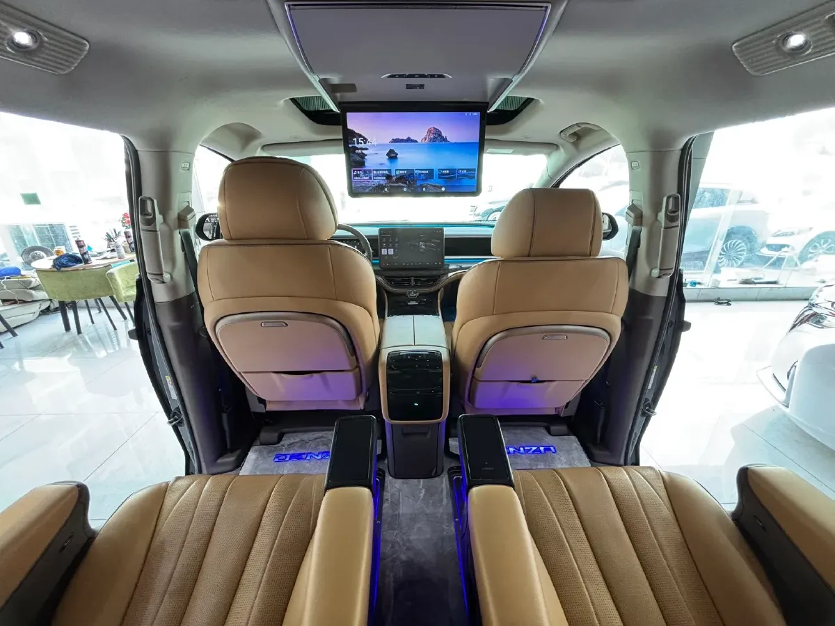 2022 HongQi HS7 3.0T 337HP V6 8AT,autocango,china used car exporter,china ev exporter,chinese used car exporter,chinese used ev exporter