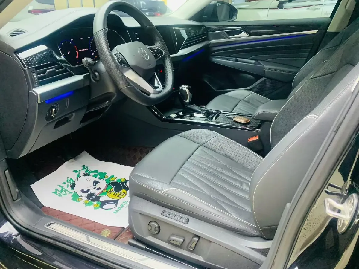 2023 Volkswagen Passat 2.0T 186HP L4 7DCT,autocango,china used car exporter,china ev exporter,chinese used car exporter,chinese used ev exporter