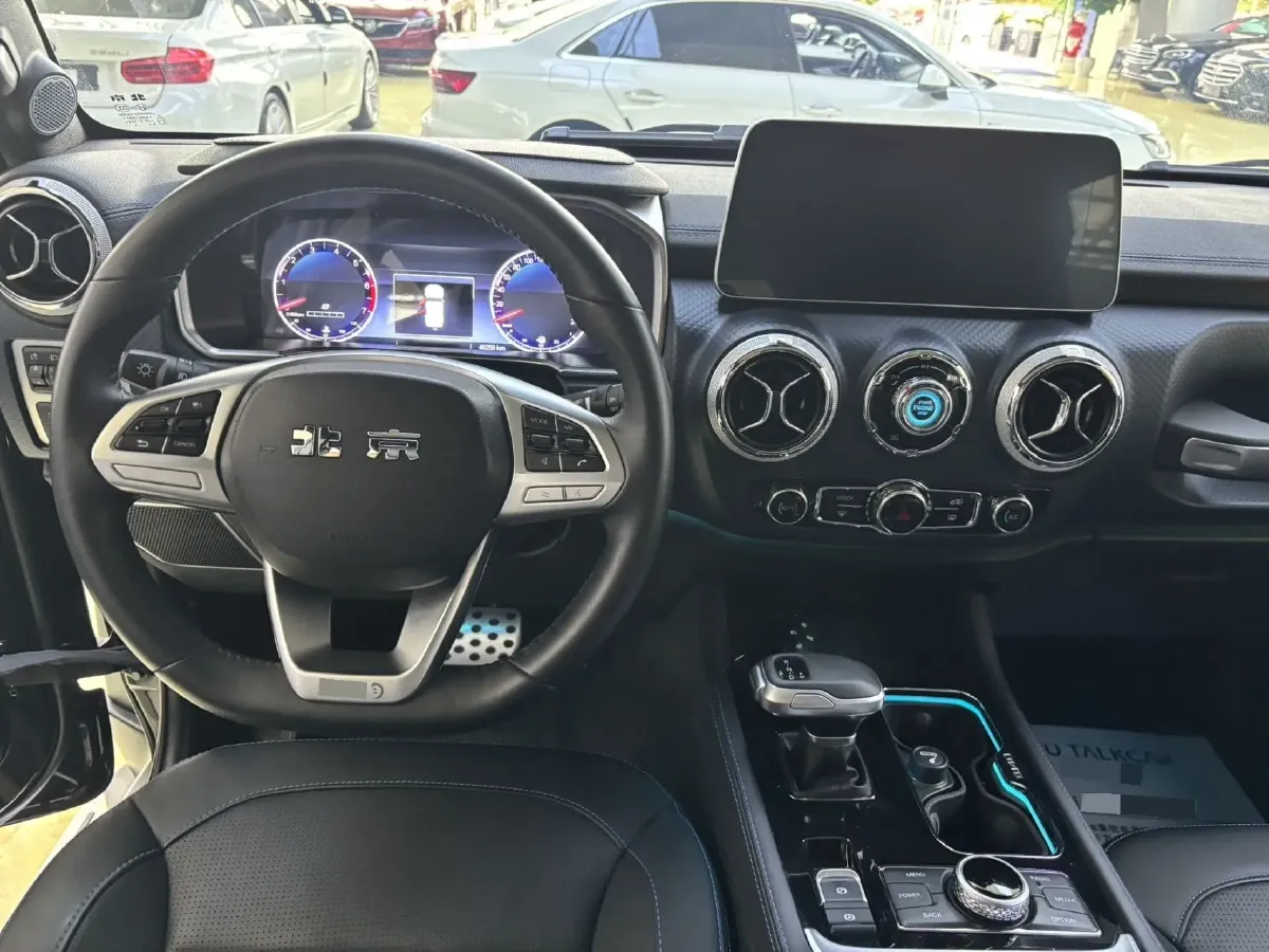 2023 Beijing BJ40 2.0T 224HP L4 8AT,autocango,china used car exporter,china ev exporter,chinese used car exporter,chinese used ev exporter