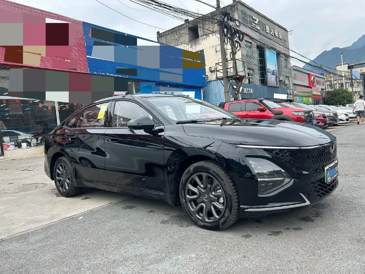 2025 WuLing XingGuang 1.5L 106HP L4 E-CVT PHEV,autocango,china used car exporter,china ev exporter,chinese used car exporter,chinese used ev exporter