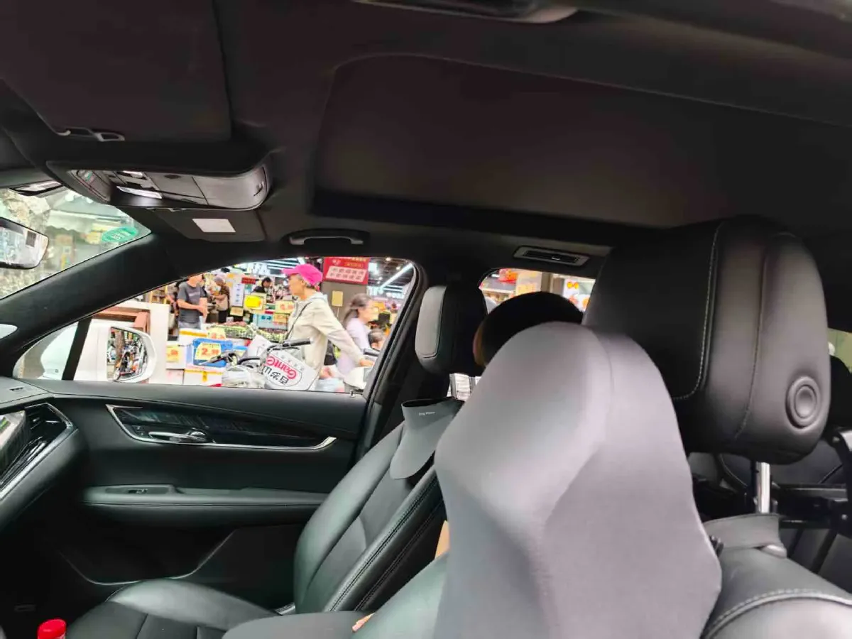 2020 Cadillac XT6 2.0T 241HP L4 9AT,autocango,china used car exporter,china ev exporter,chinese used car exporter,chinese used ev exporter