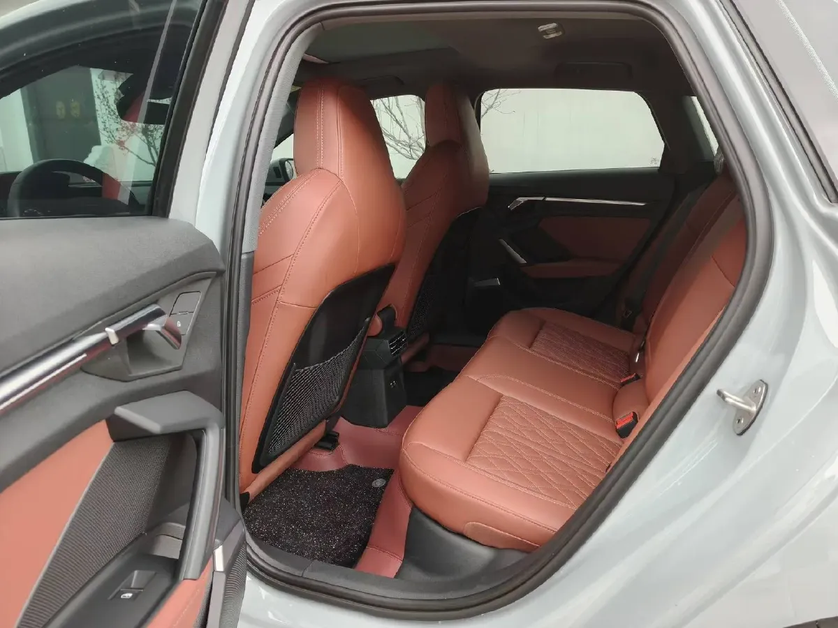 2025 Audi A3 1.5T 160HP L4 7DCT,autocango,china used car exporter,china ev exporter,chinese used car exporter,chinese used ev exporter