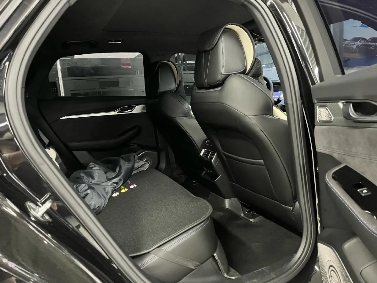 2024 Geely Preface 2.0T 190HP L4 7DCT,autocango,china used car exporter,china ev exporter,chinese used car exporter,chinese used ev exporter