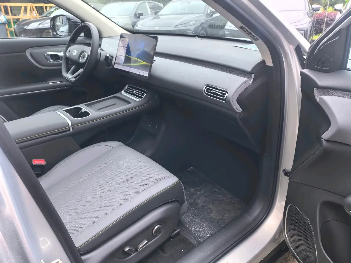 2026 Ruichi Auto EC75 BEV,autocango,china used car exporter,china ev exporter,chinese used car exporter,chinese used ev exporter