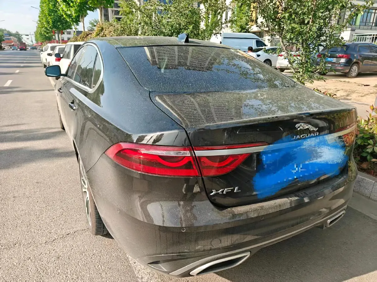 2025 Jaguar XFL 2.0T 250HP L4 8AT,autocango,china used car exporter,china ev exporter,chinese used car exporter,chinese used ev exporter