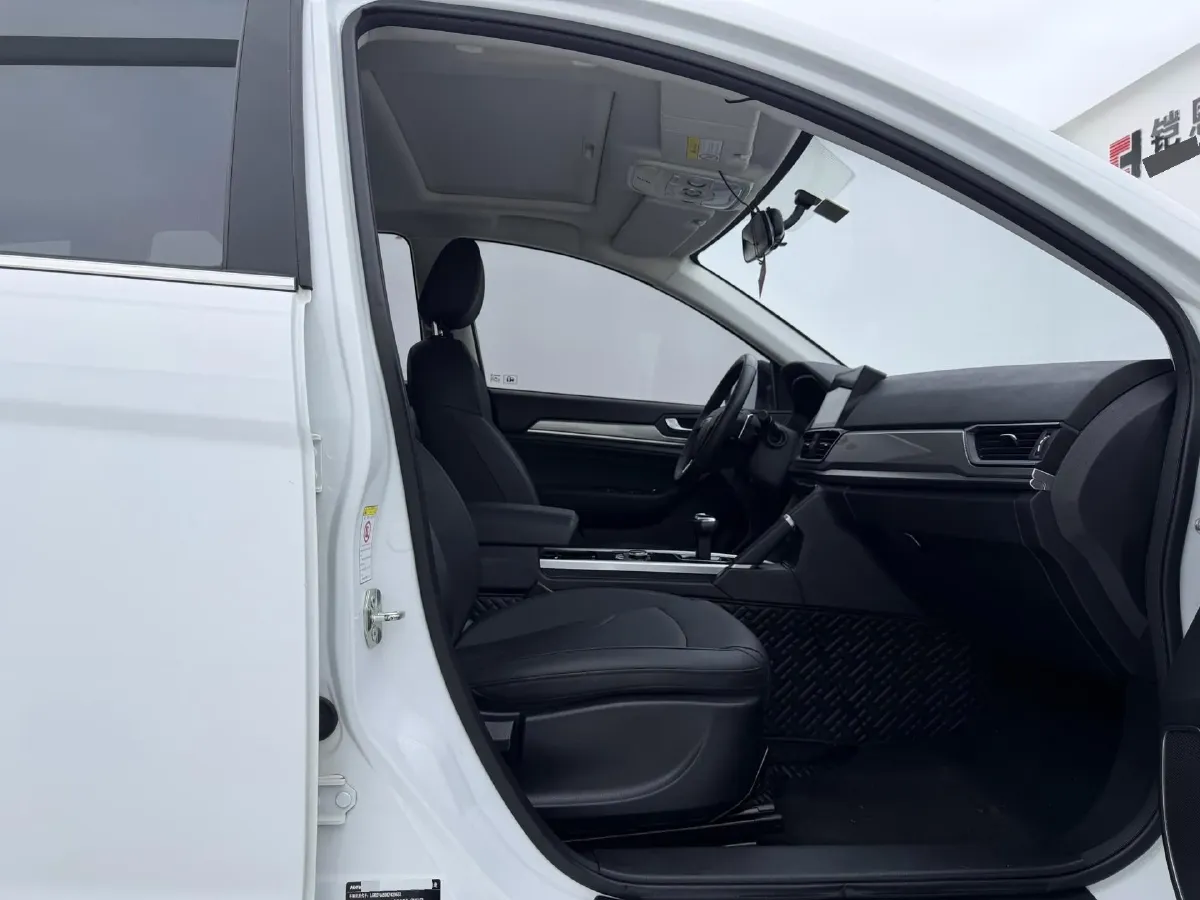 2018 Haval H6 1.5T 150HP L4 7DCT,autocango,china used car exporter,china ev exporter,chinese used car exporter,chinese used ev exporter