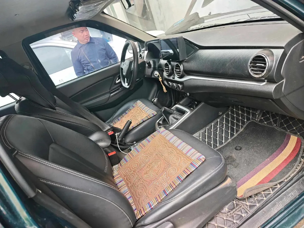 2021 Dongfeng RuiQi 2.4L 158HP L4 5MT,autocango,china used car exporter,china ev exporter,chinese used car exporter,chinese used ev exporter