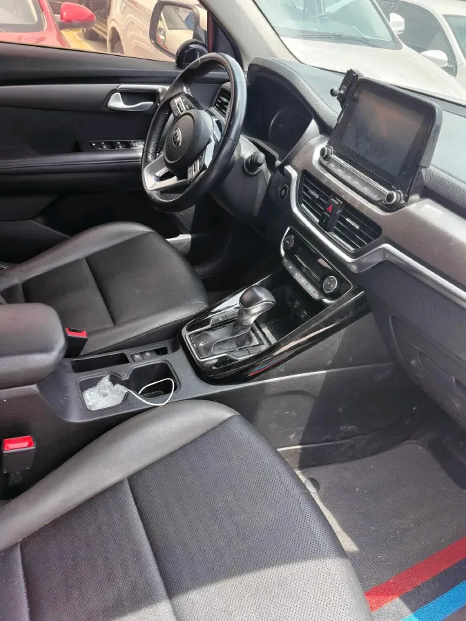 2018 Kia Sportage R 2.0L 160HP L4 6AT,autocango,china used car exporter,china ev exporter,chinese used car exporter,chinese used ev exporter