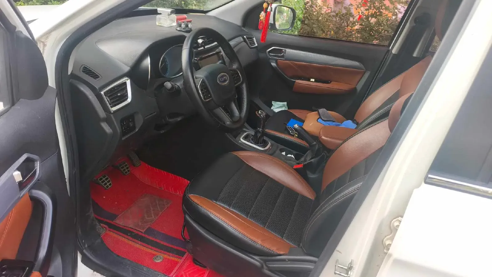 2017 Karry K60 1.5L 109HP L4 5MT,autocango,china used car exporter,china ev exporter,chinese used car exporter,chinese used ev exporter