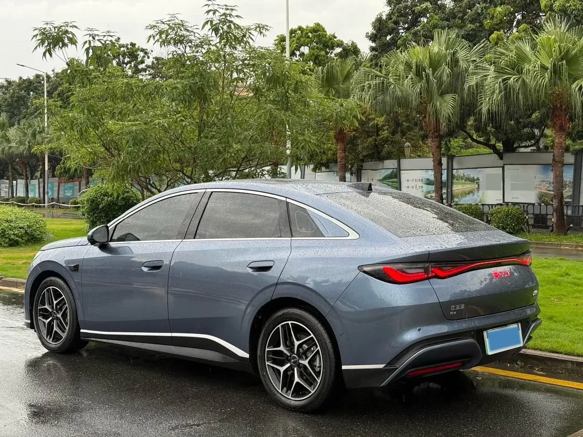 2025 BYD Seal06 BEV,autocango,china used car exporter,china ev exporter,chinese used car exporter,chinese used ev exporter