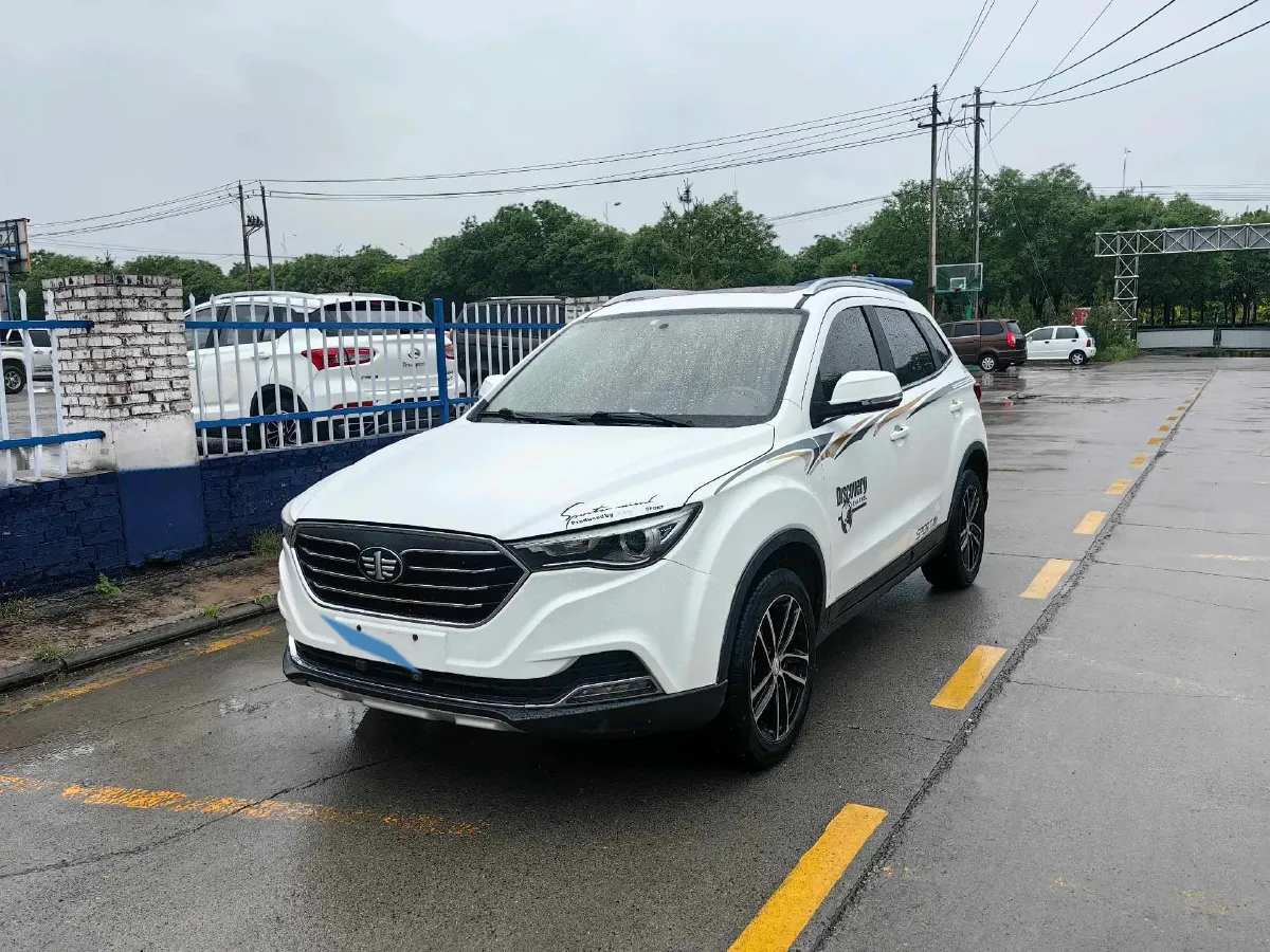 2017 Bestune X40 1.6L 114HP L4 5MT,autocango,china used car exporter,china ev exporter,chinese used car exporter,chinese used ev exporter