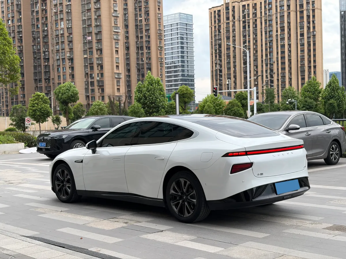 2020 Xpeng P7 BEV 70.8KWH,autocango,china used car exporter,china ev exporter,chinese used car exporter,chinese used ev exporter