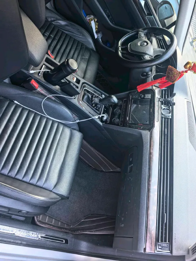 2019 Volkswagen Magotan 2.0T 186HP L4 7DCT,autocango,china used car exporter,china ev exporter,chinese used car exporter,chinese used ev exporter
