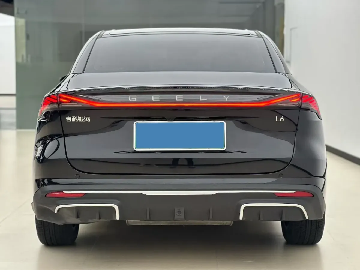2024 Geely Galaxy L6 1.5T 163HP L4 3DHT PHEV,autocango,china used car exporter,china ev exporter,chinese used car exporter,chinese used ev exporter