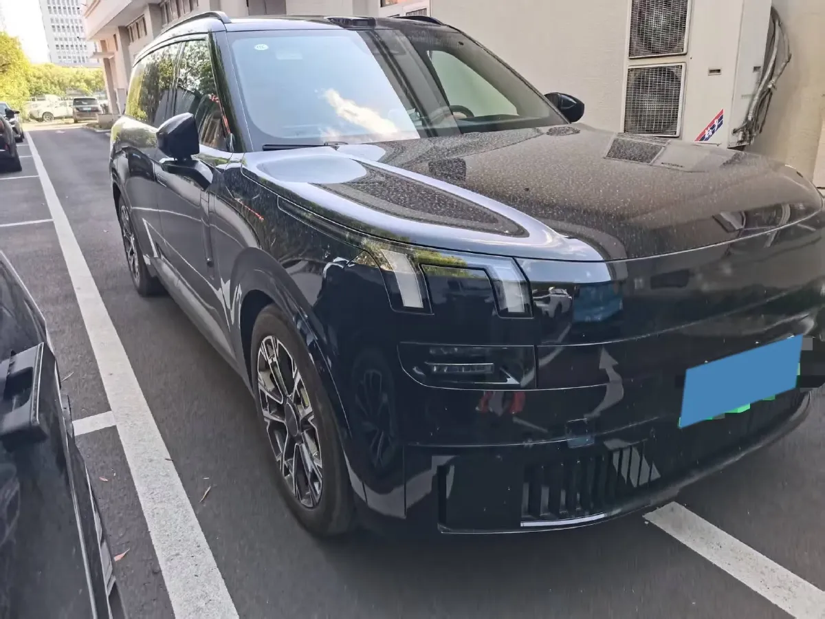 2025 LYNK&CO 900 1.5T 190HP L4 3DHT PHEV 43.3KWH,autocango,china used car exporter,china ev exporter,chinese used car exporter,chinese used ev exporter