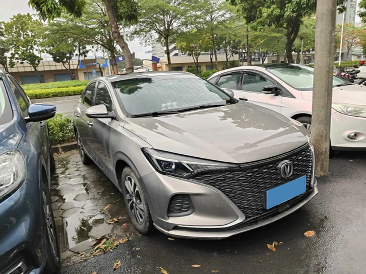 2020 ChangAn Eado 1.4T 158HP L4 7DCT,autocango,china used car exporter,china ev exporter,chinese used car exporter,chinese used ev exporter