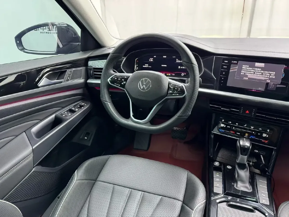 2024 Volkswagen Passat 2.0T 186HP L4 7DCT,autocango,china used car exporter,china ev exporter,chinese used car exporter,chinese used ev exporter