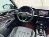 2024 Volkswagen Passat 2.0T 186HP L4 7DCT