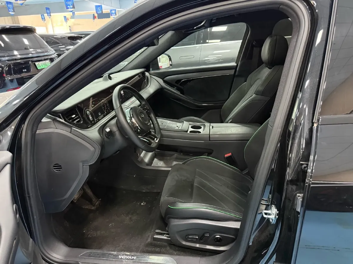 2025 Voyah FREE 1.5T 150HP L4 REEV 43KWH,autocango,china used car exporter,china ev exporter,chinese used car exporter,chinese used ev exporter