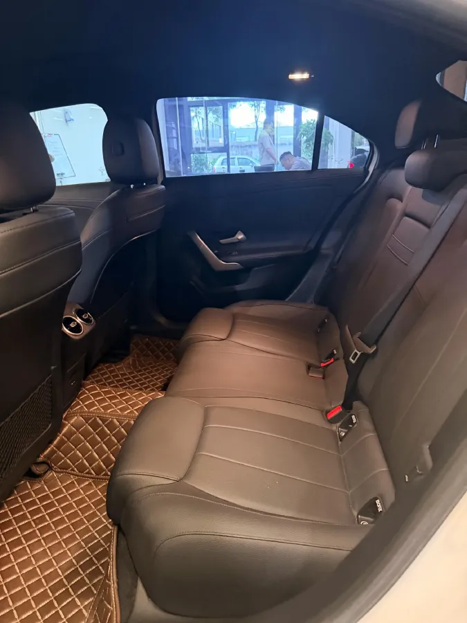 2021 Mercedes-Benz A Class 1.3T 163HP L4 7DCT,autocango,china used car exporter,china ev exporter,chinese used car exporter,chinese used ev exporter