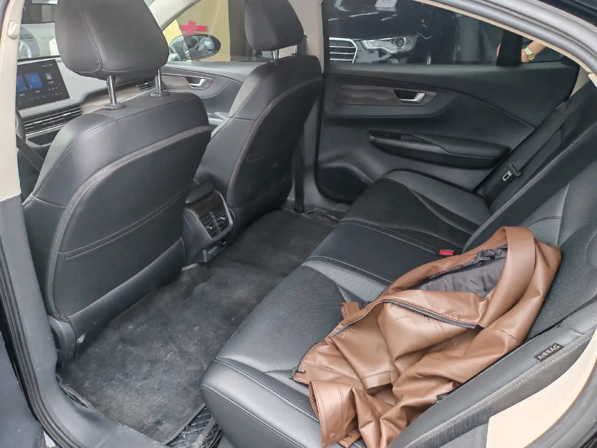 2022 HongQi E-QM5 BEV 56KWH,autocango,china used car exporter,china ev exporter,chinese used car exporter,chinese used ev exporter