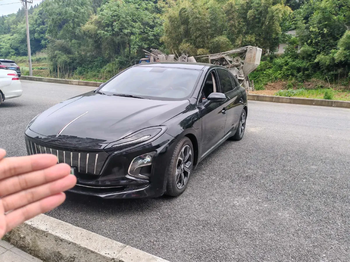 2022 HongQi E-QM5 BEV 56KWH,autocango,china used car exporter,china ev exporter,chinese used car exporter,chinese used ev exporter
