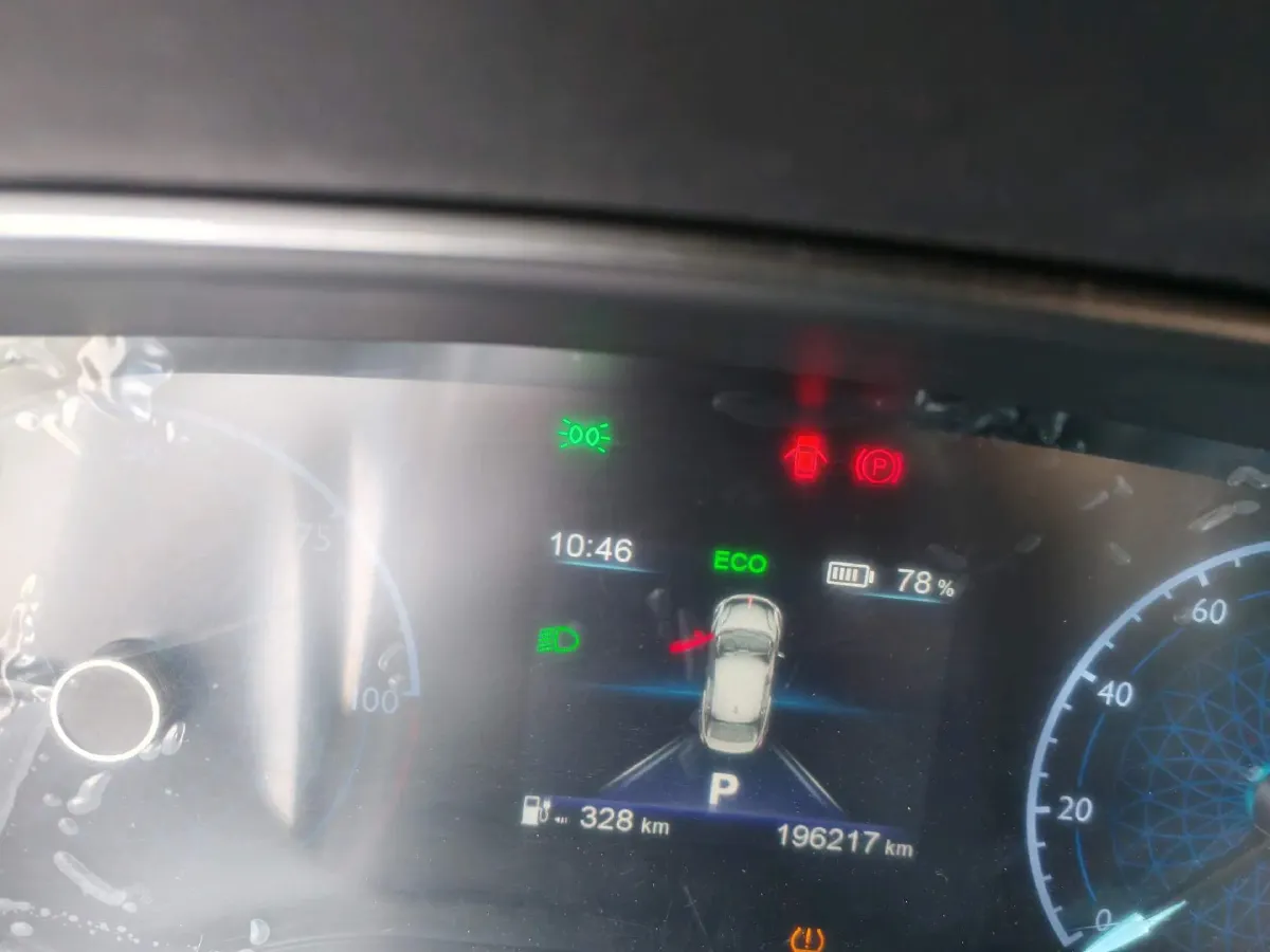 2022 HongQi E-QM5 BEV 56KWH,autocango,china used car exporter,china ev exporter,chinese used car exporter,chinese used ev exporter