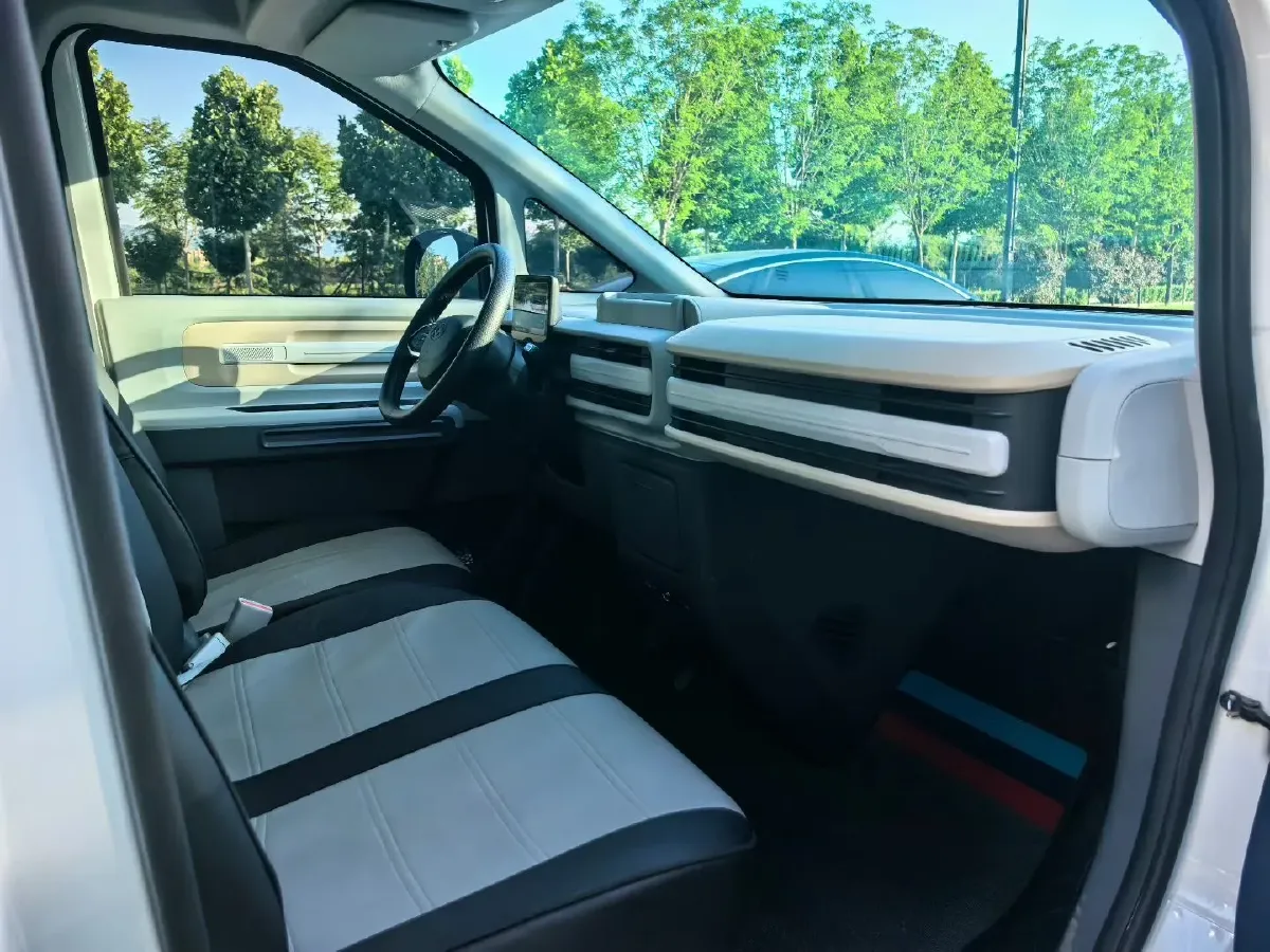2023 MAXUS DaNa V1 BEV 42KWH,autocango,china used car exporter,china ev exporter,chinese used car exporter,chinese used ev exporter