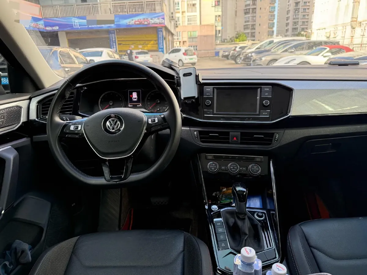 2019 Jeep Cherokee 2.0T 234HP L4 9AT,autocango,china used car exporter,china ev exporter,chinese used car exporter,chinese used ev exporter
