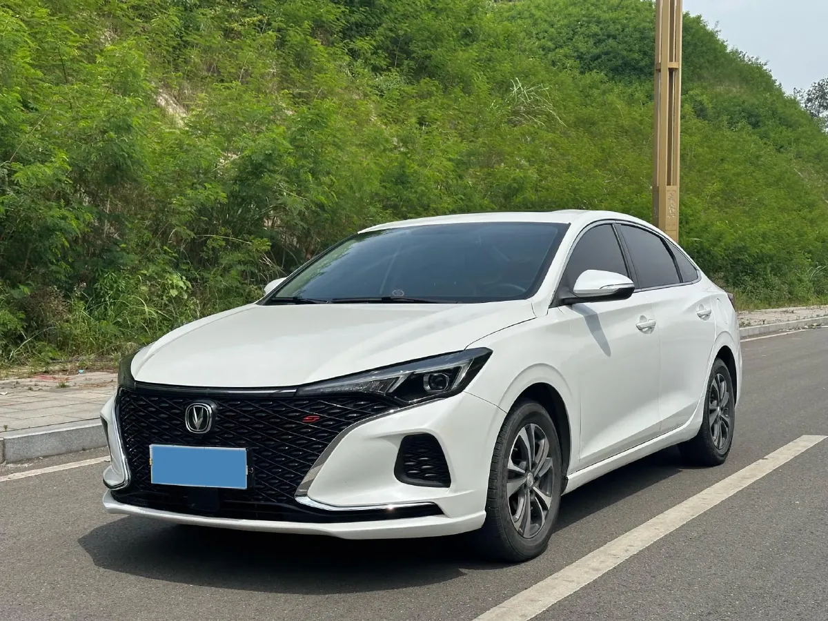 2020 ChangAn Eado 1.4T 158HP L4 7DCT,autocango,china used car exporter,china ev exporter,chinese used car exporter,chinese used ev exporter
