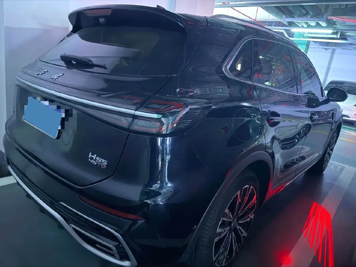 2025 HongQi HS5 2.0T 252HP L4 8AT,autocango,china used car exporter,china ev exporter,chinese used car exporter,chinese used ev exporter