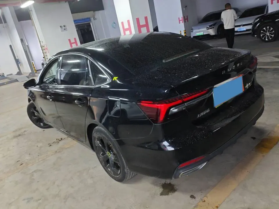 2021 Roewe i6 MAX 1.5T 169HP L4 AMT PHEV,autocango,china used car exporter,china ev exporter,chinese used car exporter,chinese used ev exporter