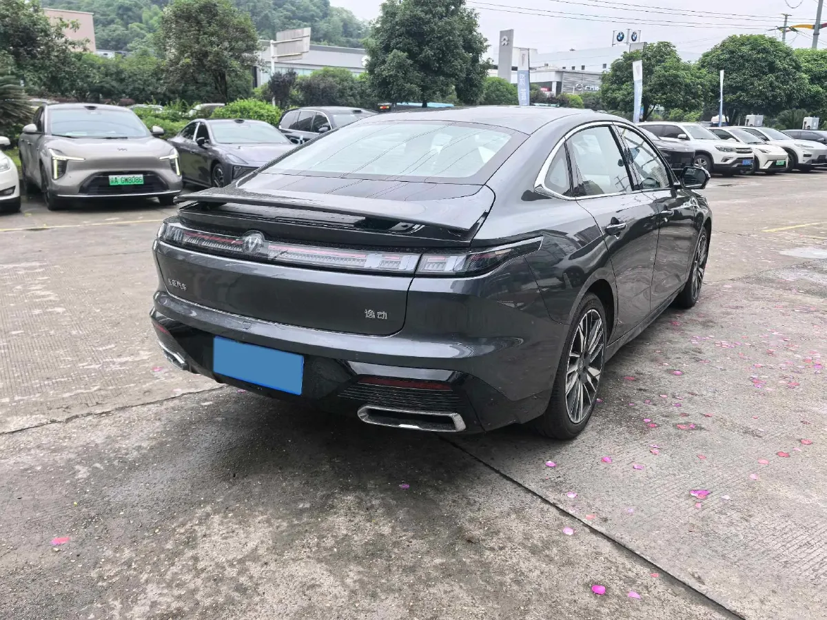 2026 ChangAn Eado 1.5T 192HP L4 7DCT,autocango,china used car exporter,china ev exporter,chinese used car exporter,chinese used ev exporter
