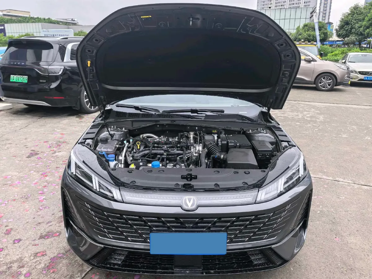 2026 ChangAn Eado 1.5T 192HP L4 7DCT,autocango,china used car exporter,china ev exporter,chinese used car exporter,chinese used ev exporter