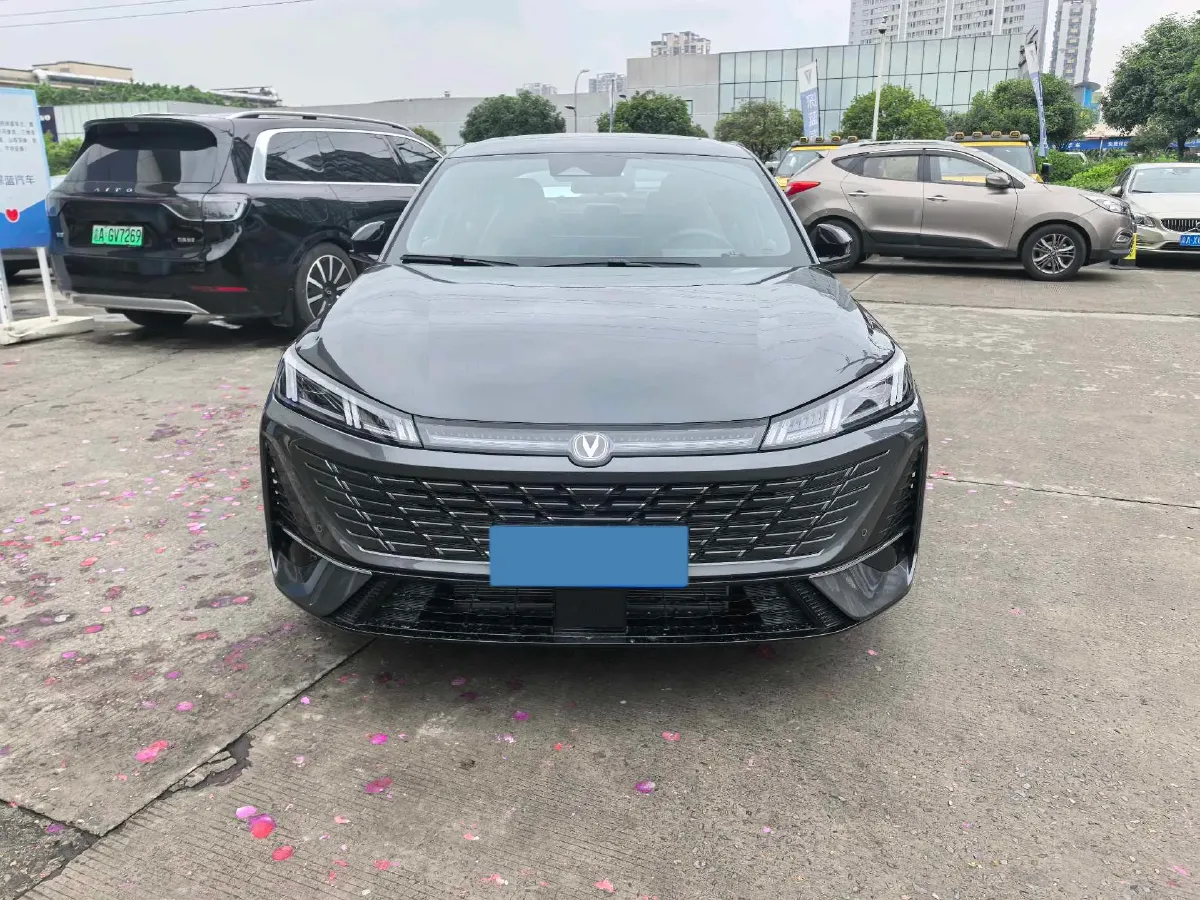 2026 ChangAn Eado 1.5T 192HP L4 7DCT,autocango,china used car exporter,china ev exporter,chinese used car exporter,chinese used ev exporter