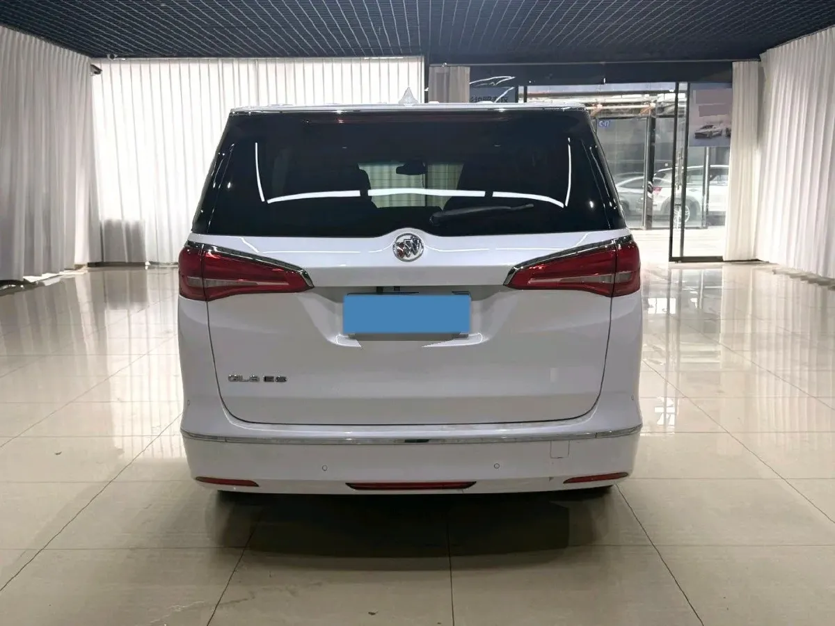 2018 Buick GL8 2.0T 260HP L4 6AT,autocango,china used car exporter,china ev exporter,chinese used car exporter,chinese used ev exporter