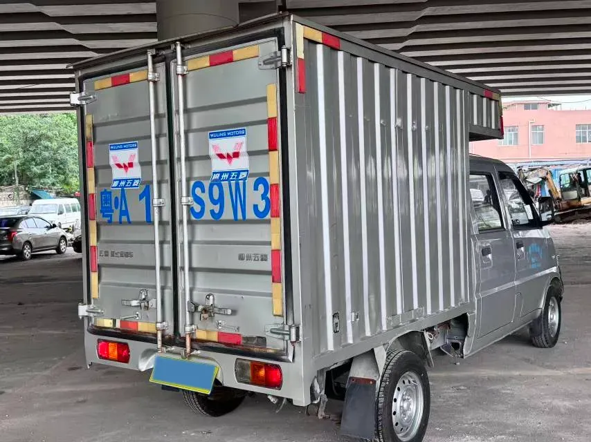 2018 WuLing RongGuang New Truck 1.5L 107HP L4 5MT,autocango,china used car exporter,china ev exporter,chinese used car exporter,chinese used ev exporter