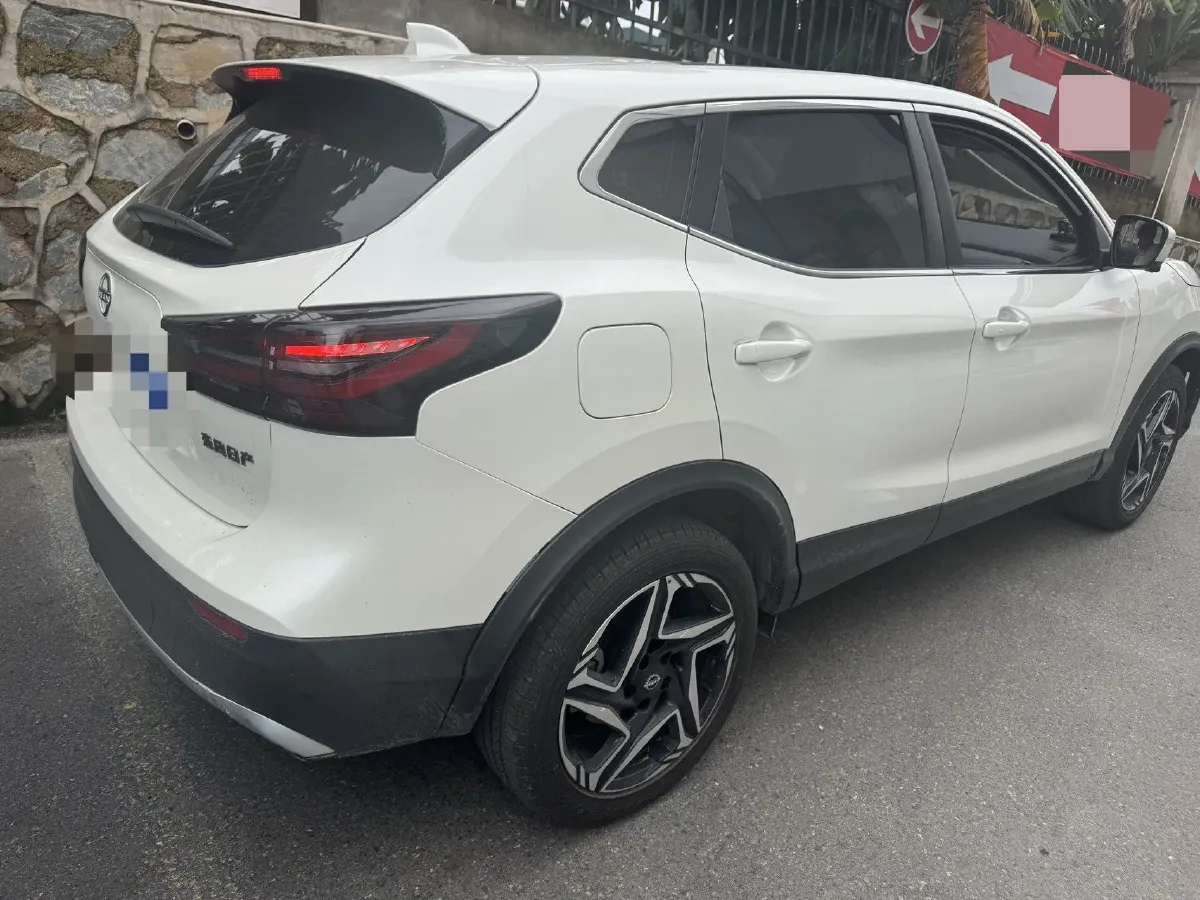 2025 Nissan Qashqai 2.0L 151HP L4 CVT,autocango,china used car exporter,china ev exporter,chinese used car exporter,chinese used ev exporter