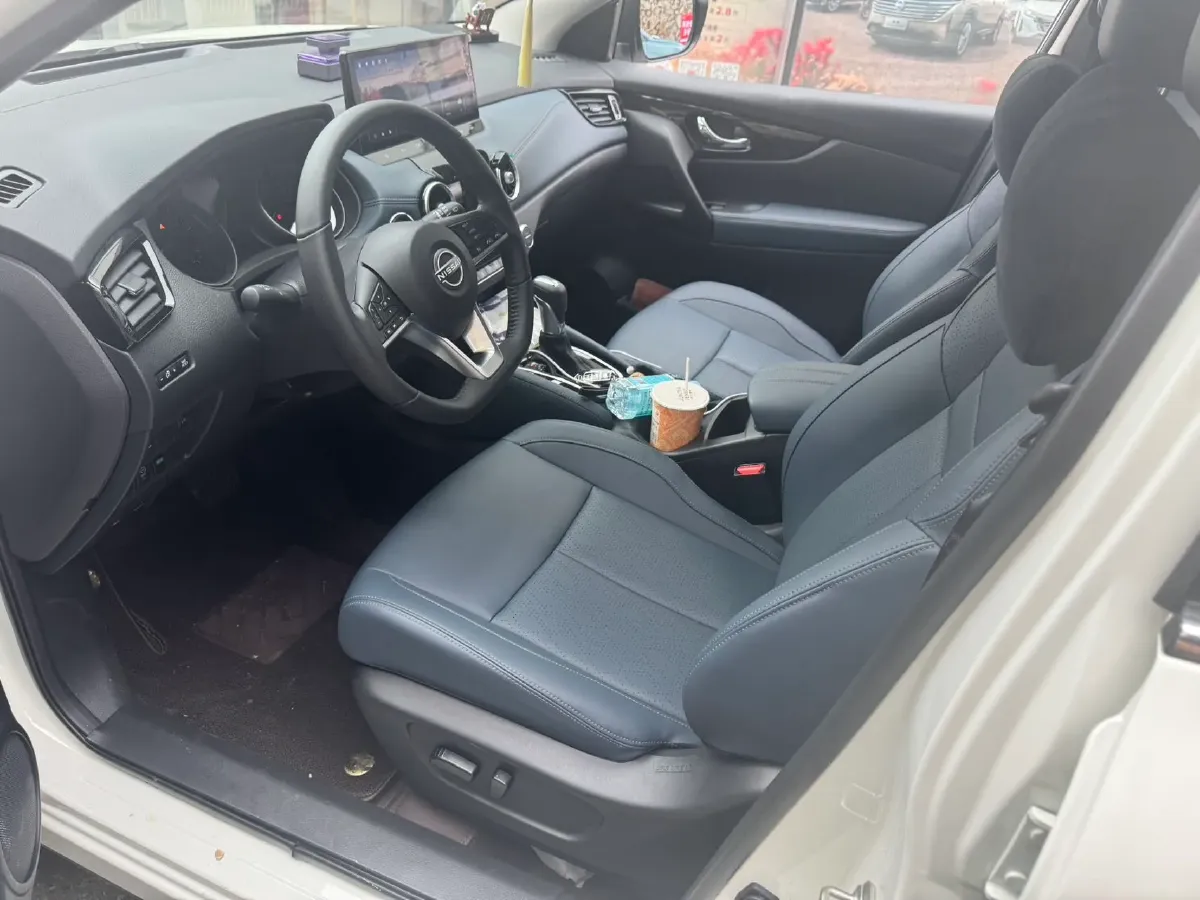 2025 Nissan Qashqai 2.0L 151HP L4 CVT,autocango,china used car exporter,china ev exporter,chinese used car exporter,chinese used ev exporter