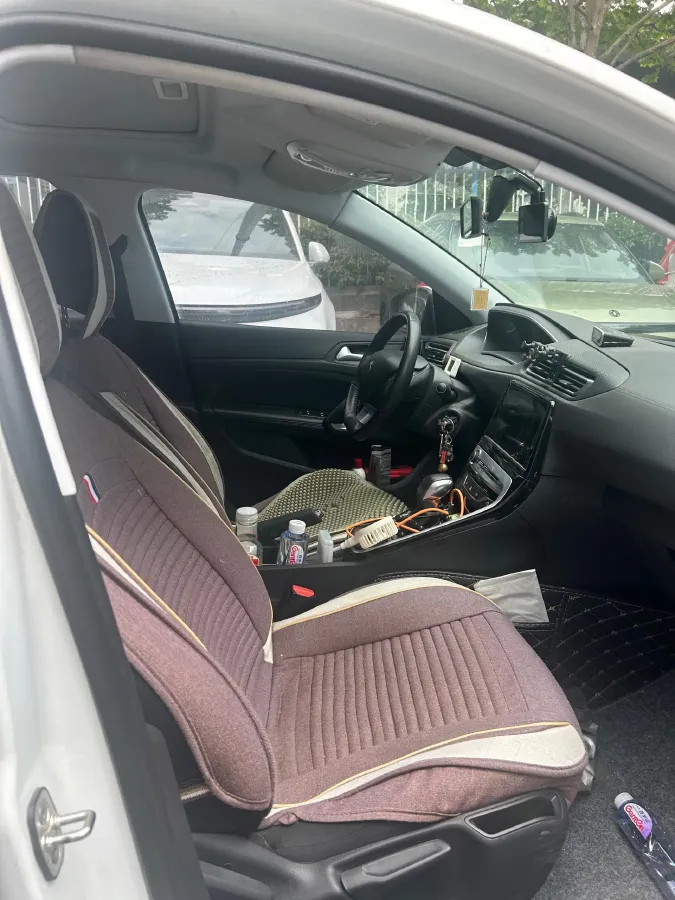 2018 Peugeot 308 1.6L 117HP L4 6AT,autocango,china used car exporter,china ev exporter,chinese used car exporter,chinese used ev exporter