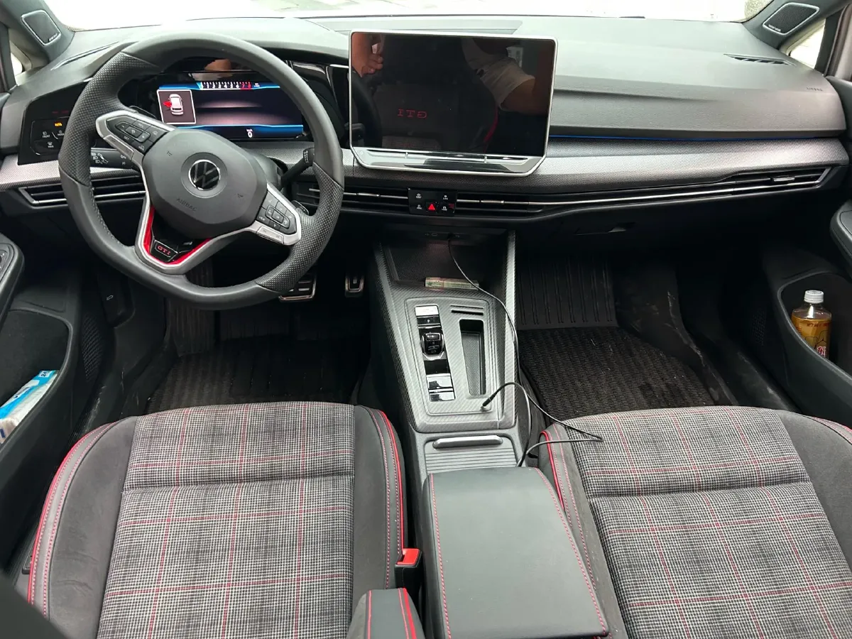 2026 Volkswagen GolfGTI 2.0T 220HP L4 7DCT,autocango,china used car exporter,china ev exporter,chinese used car exporter,chinese used ev exporter