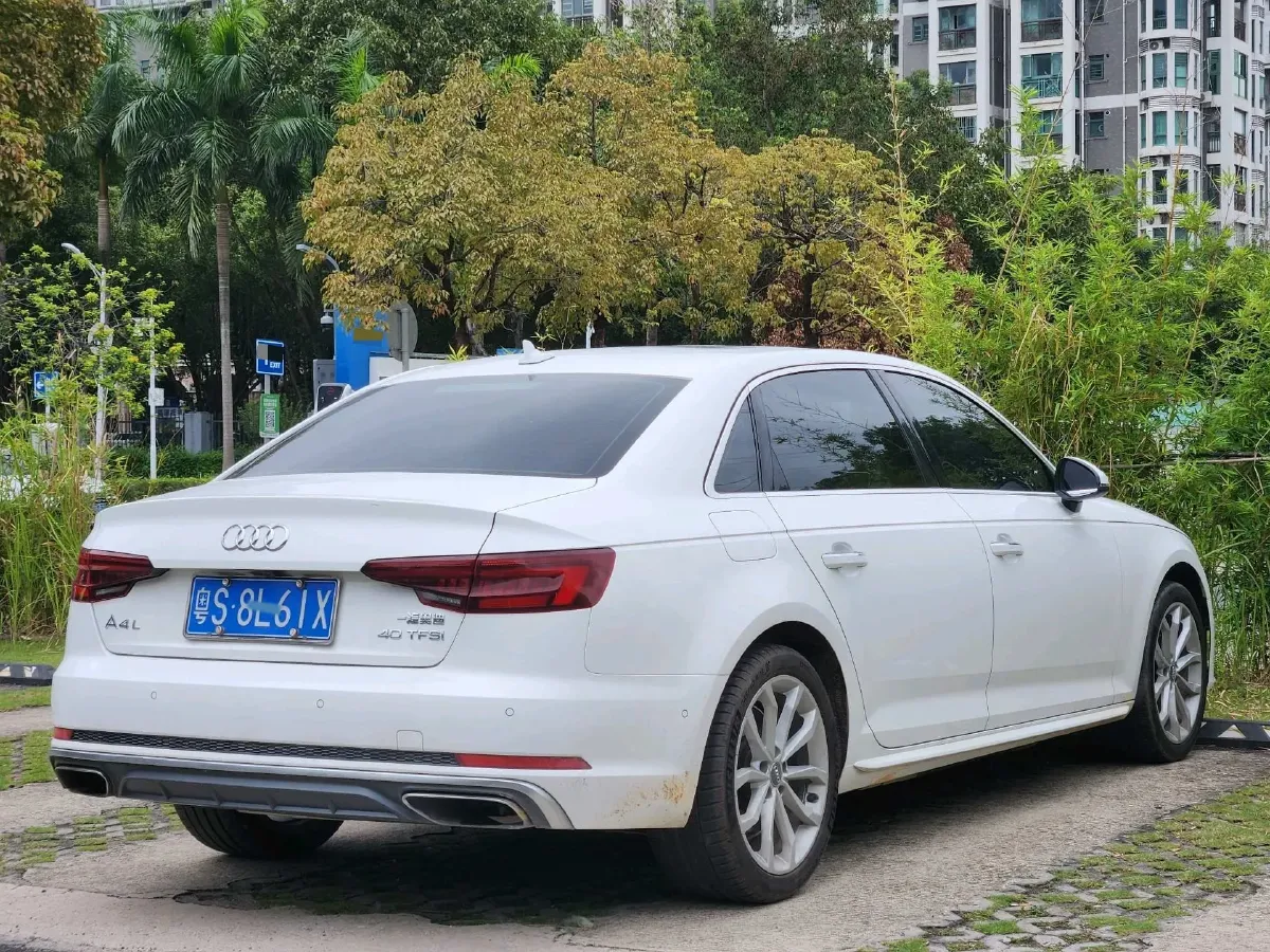 2019 Audi A4L 2.0T 190HP L4 7DCT,autocango,china used car exporter,china ev exporter,chinese used car exporter,chinese used ev exporter