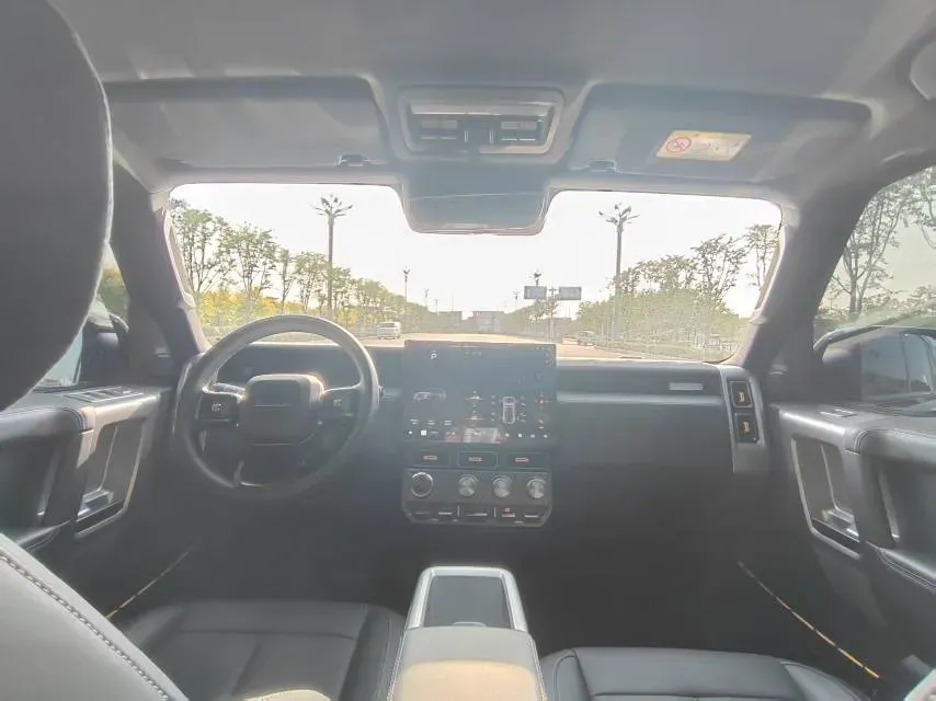 2025 iCAR iCAR Super V23 BEV 59.93KWH,autocango,china used car exporter,china ev exporter,chinese used car exporter,chinese used ev exporter