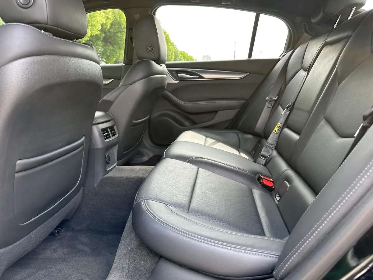 2020 Cadillac CT5 2.0T 241HP L4 10AT,autocango,china used car exporter,china ev exporter,chinese used car exporter,chinese used ev exporter
