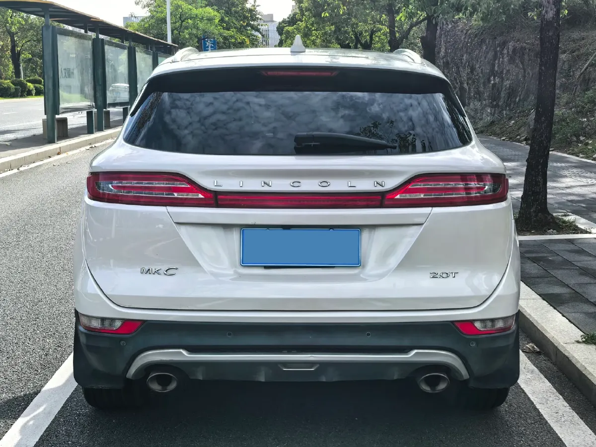 2018 Lincoln MKC 2.0T 203HP L4 6AT,autocango,china used car exporter,china ev exporter,chinese used car exporter,chinese used ev exporter