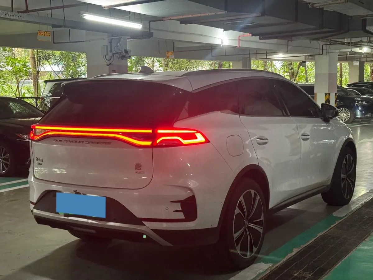 2022 Jeep Grand Commander 2.0T 265HP L4 9AT,autocango,china used car exporter,china ev exporter,chinese used car exporter,chinese used ev exporter