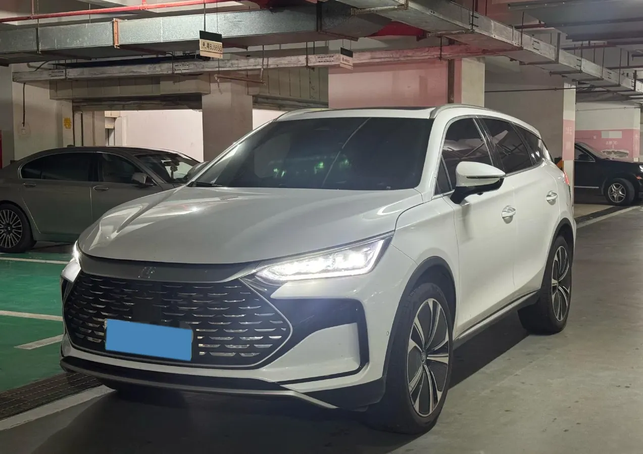 2022 Jeep Grand Commander 2.0T 265HP L4 9AT,autocango,china used car exporter,china ev exporter,chinese used car exporter,chinese used ev exporter