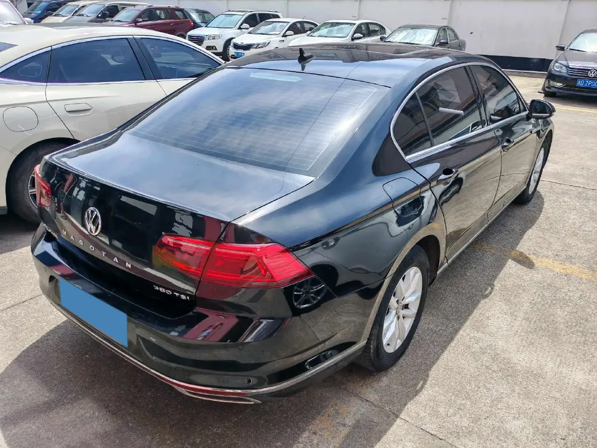 2020 Volkswagen Magotan 1.4T 150HP L4 7DCT,autocango,china used car exporter,china ev exporter,chinese used car exporter,chinese used ev exporter