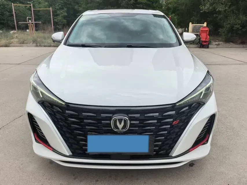 2024 ChangAn Eado 1.4T 160HP L4 7DCT,autocango,china used car exporter,china ev exporter,chinese used car exporter,chinese used ev exporter